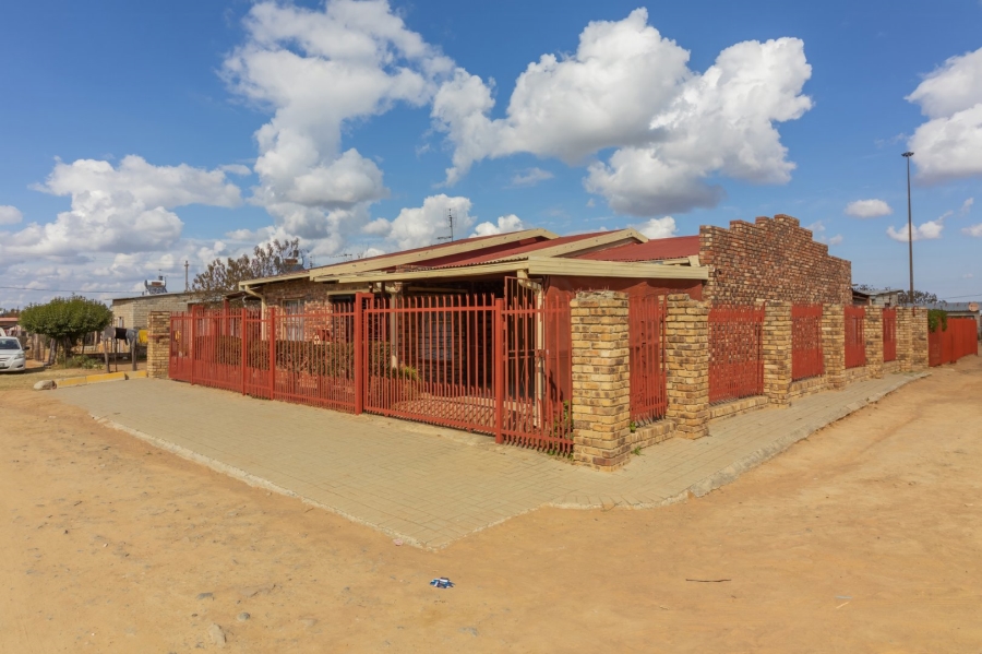 3 Bedroom Property for Sale in Steenwerp Free State